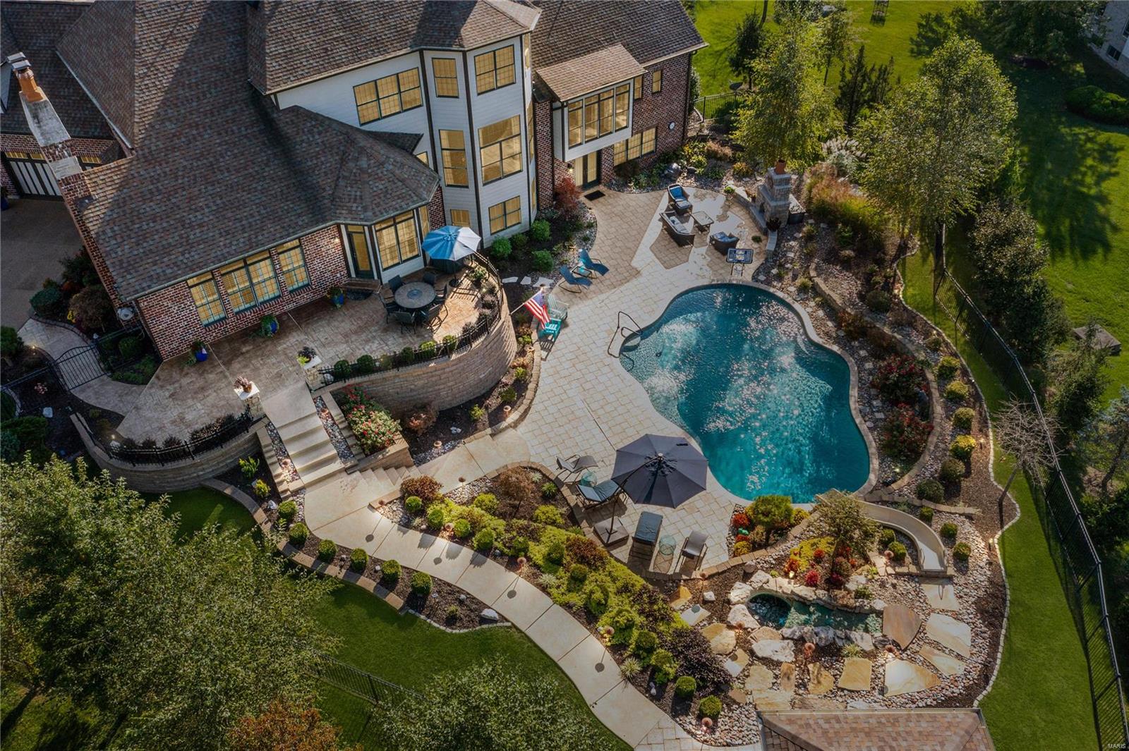 Devonworth - Residential