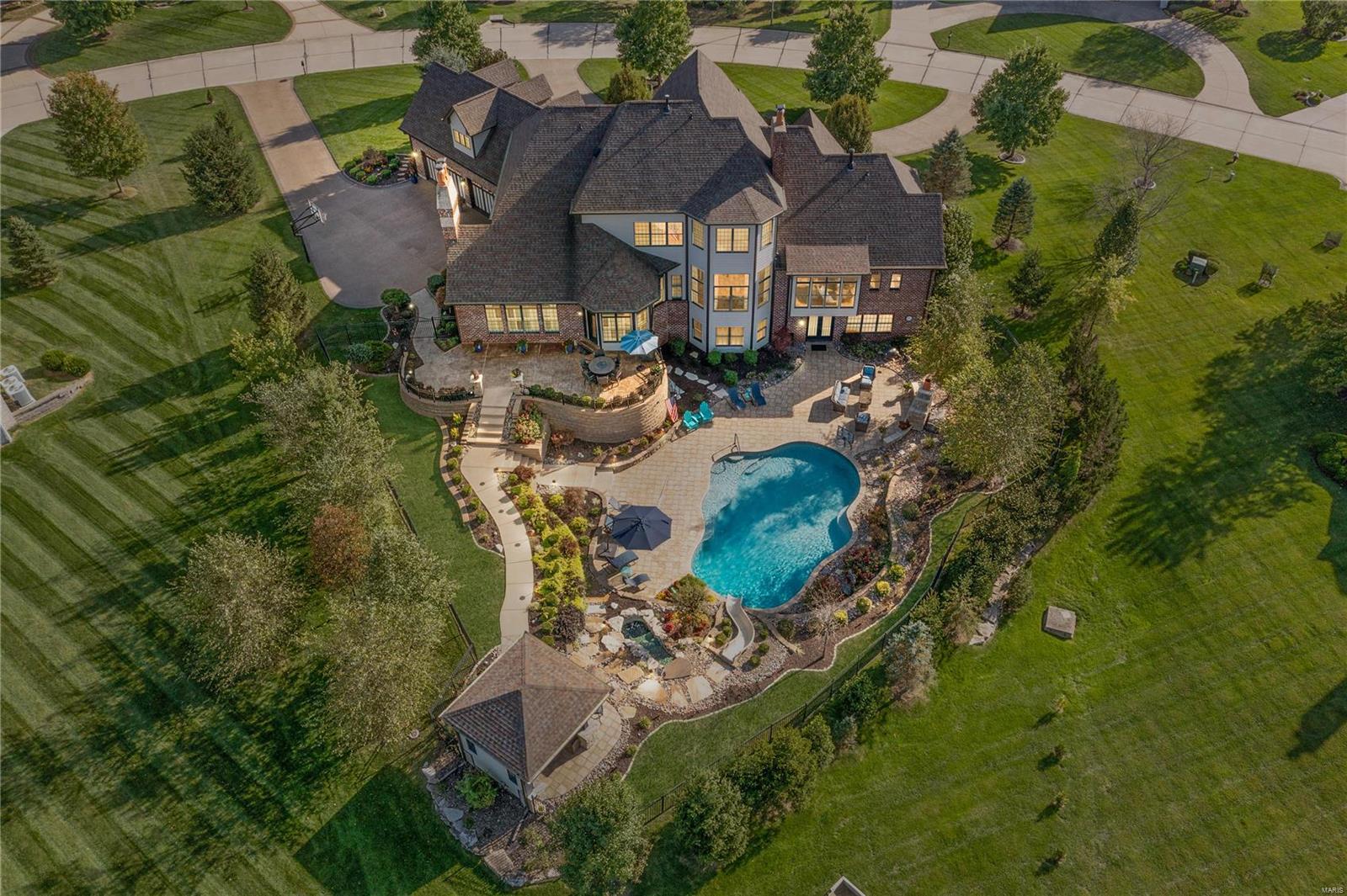 Devonworth - Residential