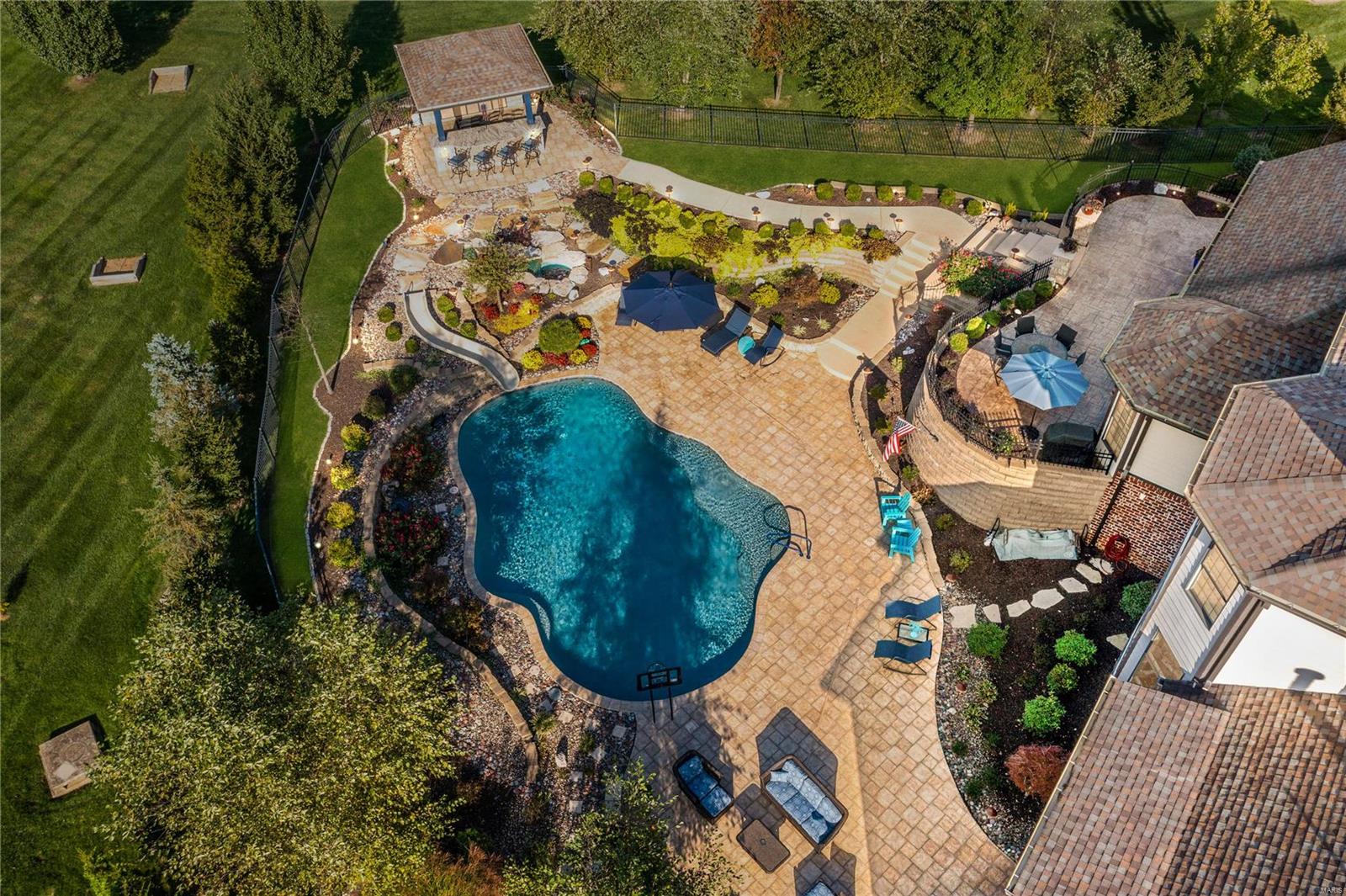 Devonworth - Residential