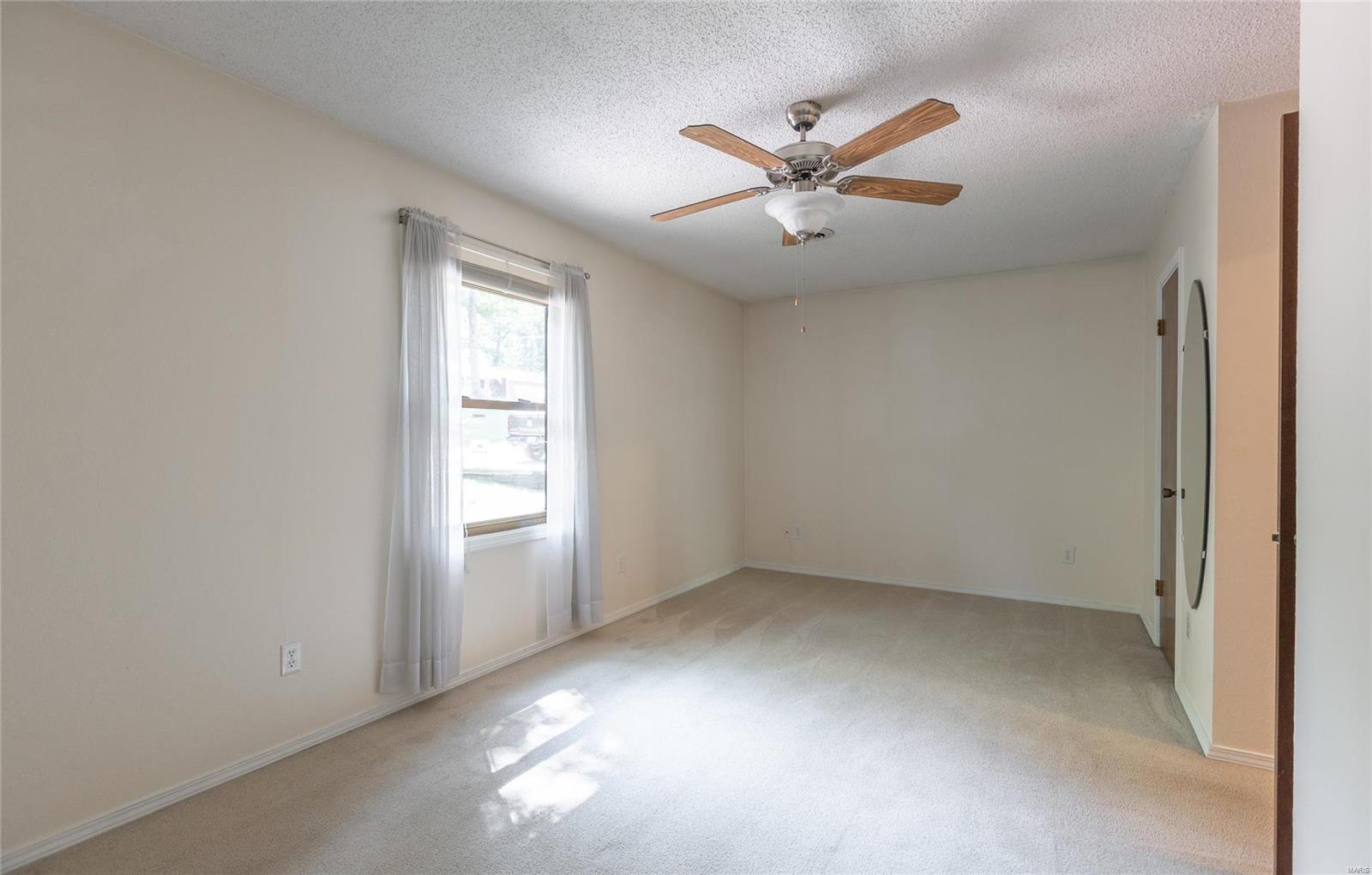 Deer Run Estate - Residential