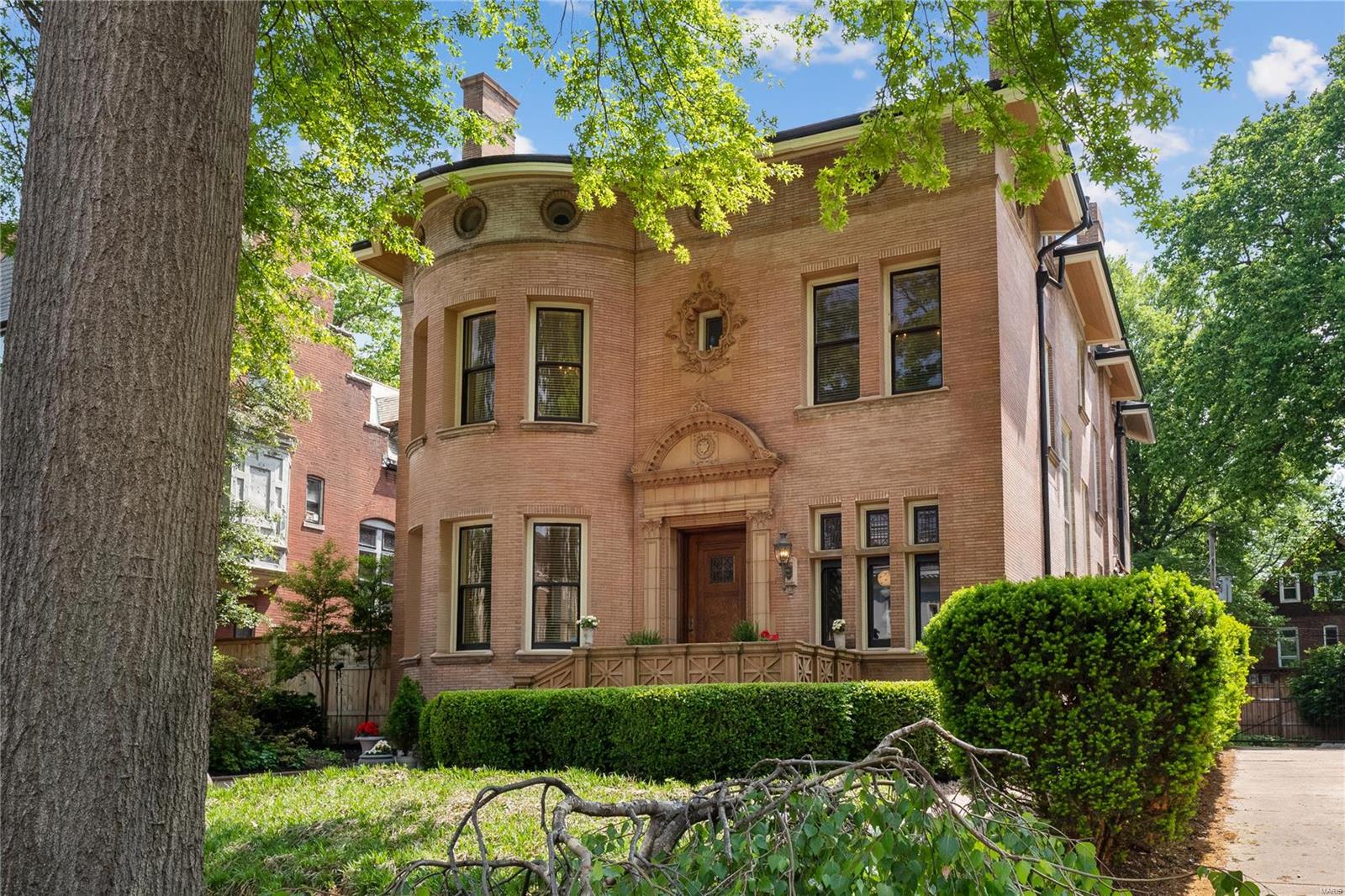 Fullerton's Westminster Place - Residential