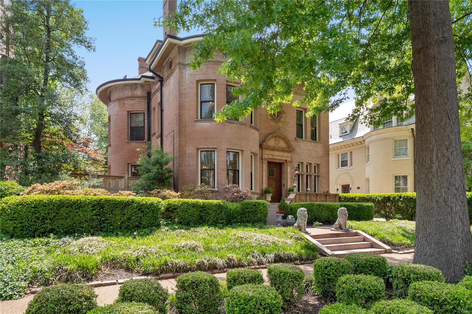 Fullerton's Westminster Place - Residential