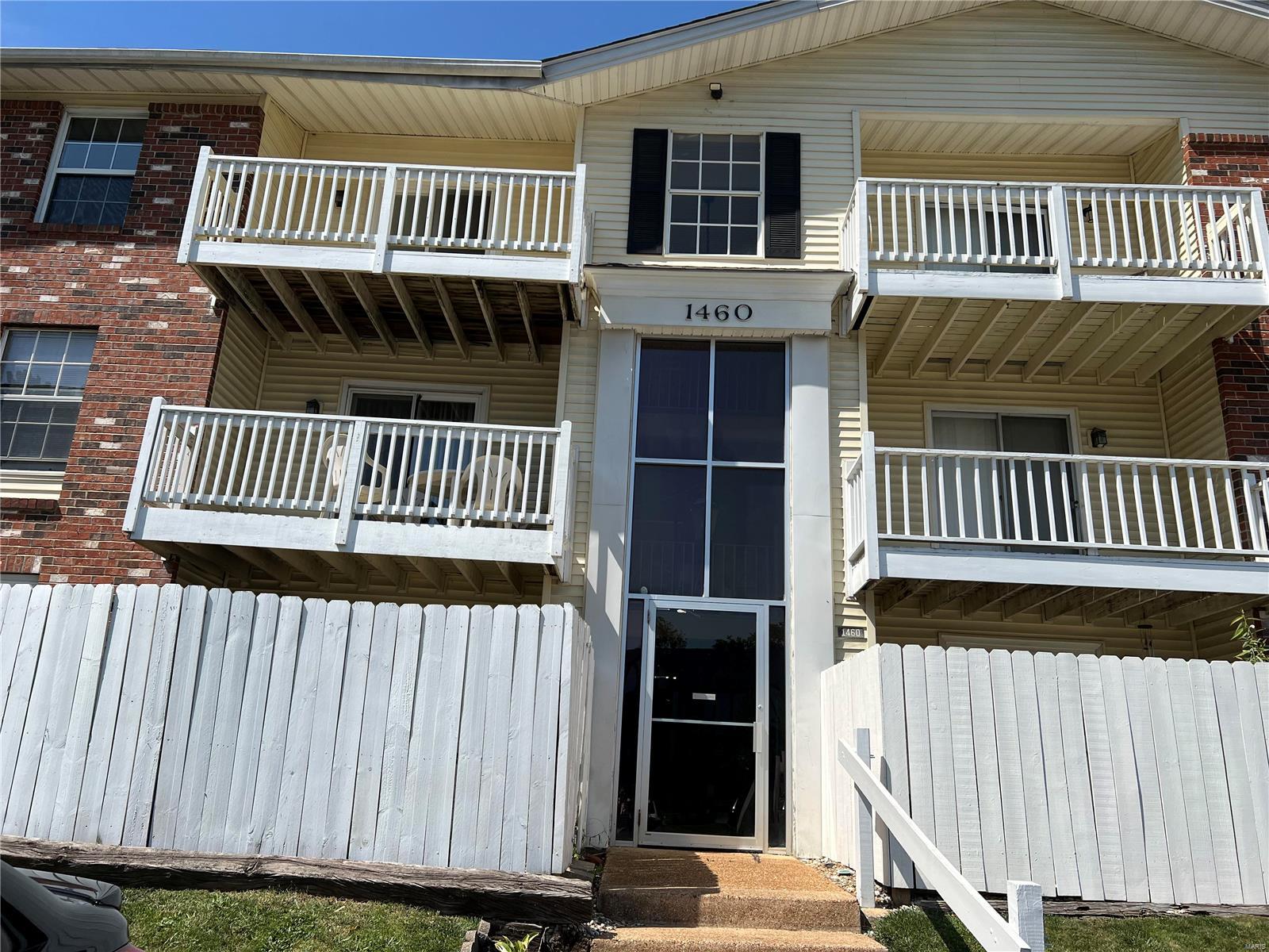 Hawks Nest - Residential