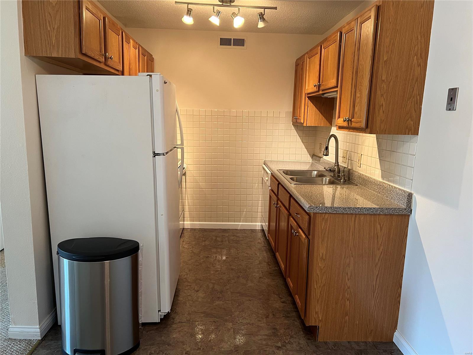 Hawks Nest - Residential