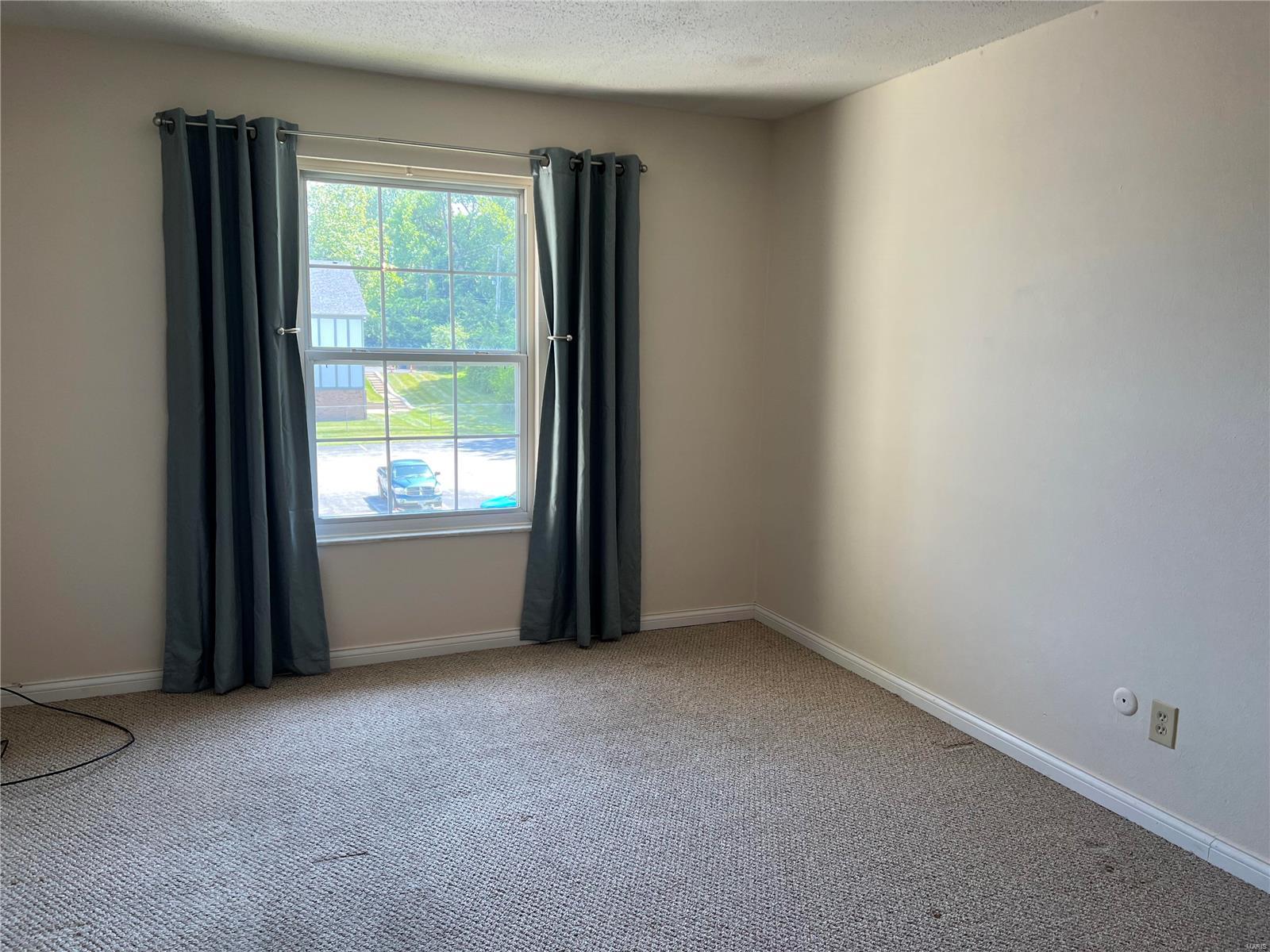 Hawks Nest - Residential