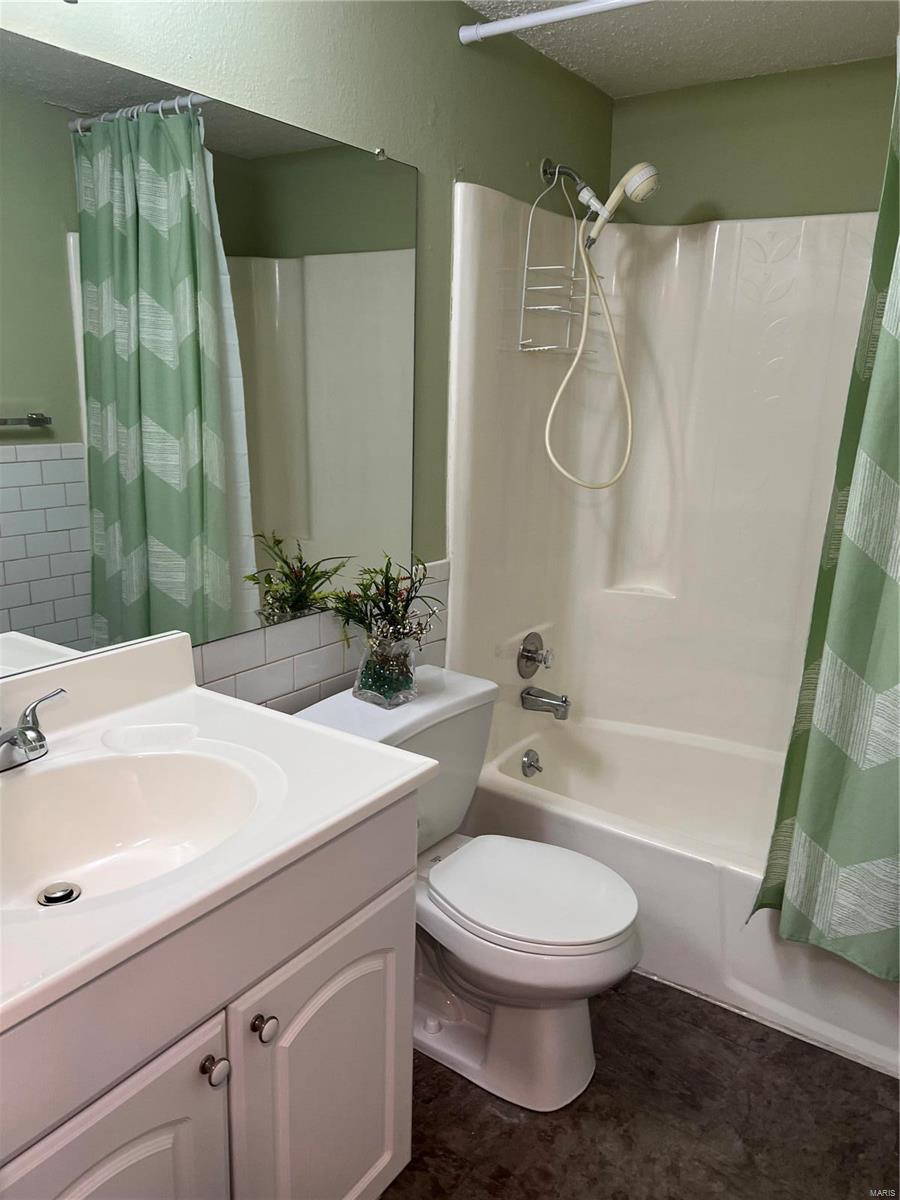 Hawks Nest - Residential