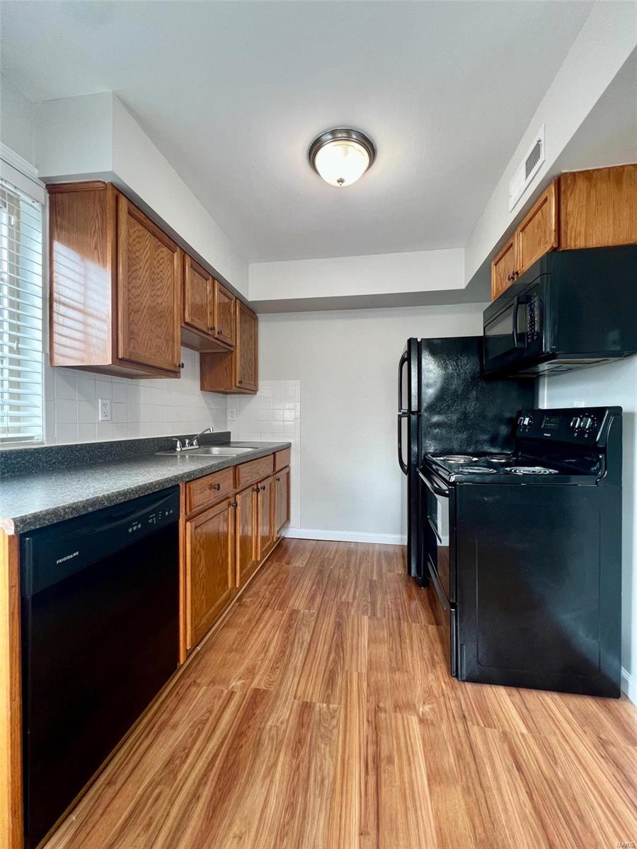 Sigerson Nursery Tr - Residential Income