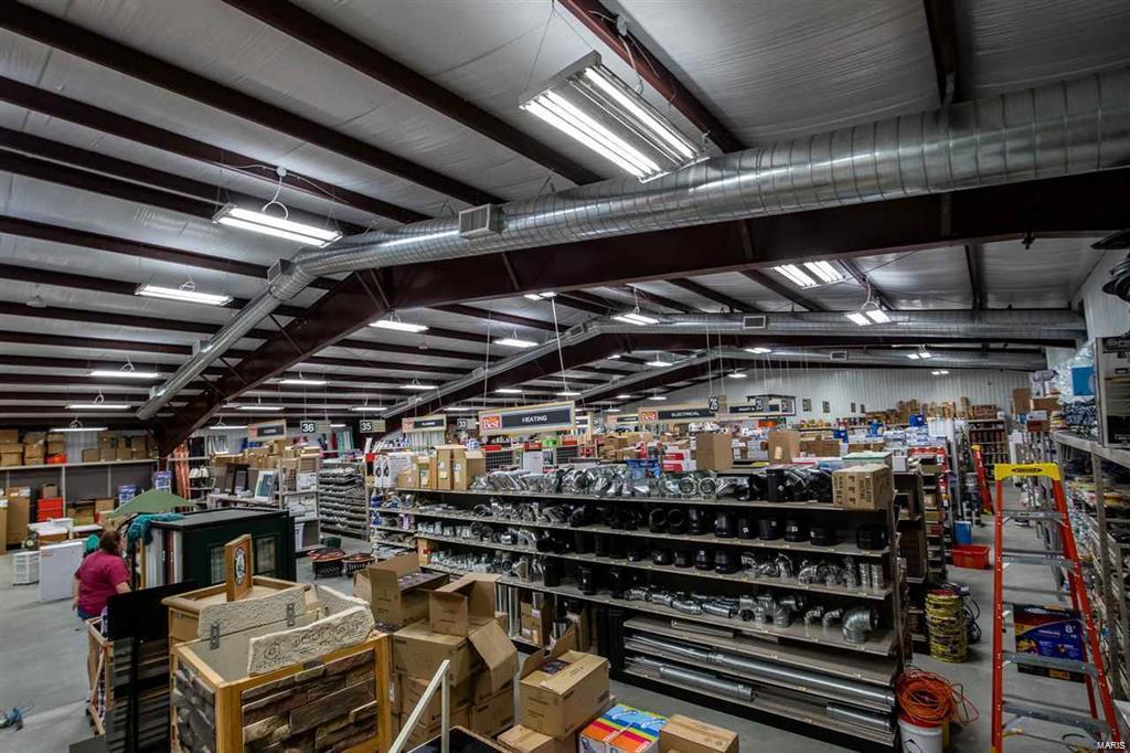 NON SUBDIVISION - Commercial Sale