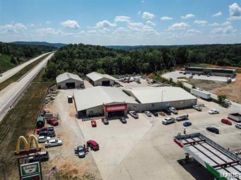 NON SUBDIVISION - Commercial Sale