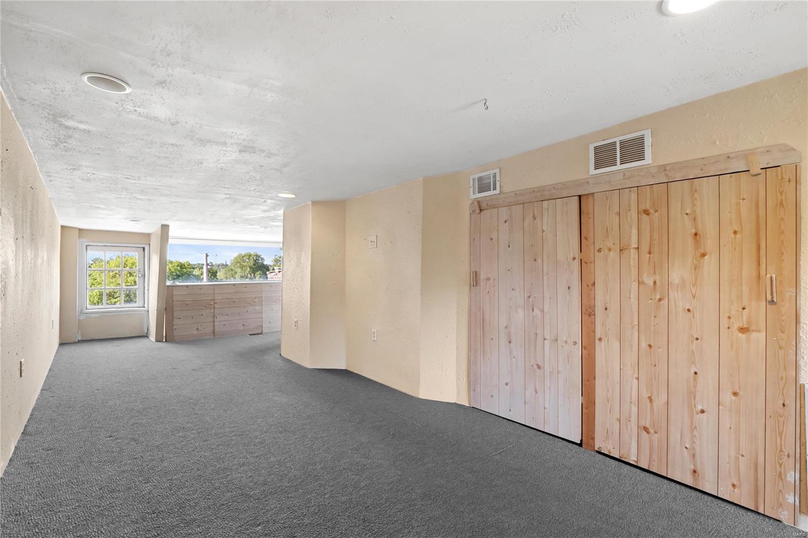 St Louis Commons Add 05 - Commercial Sale