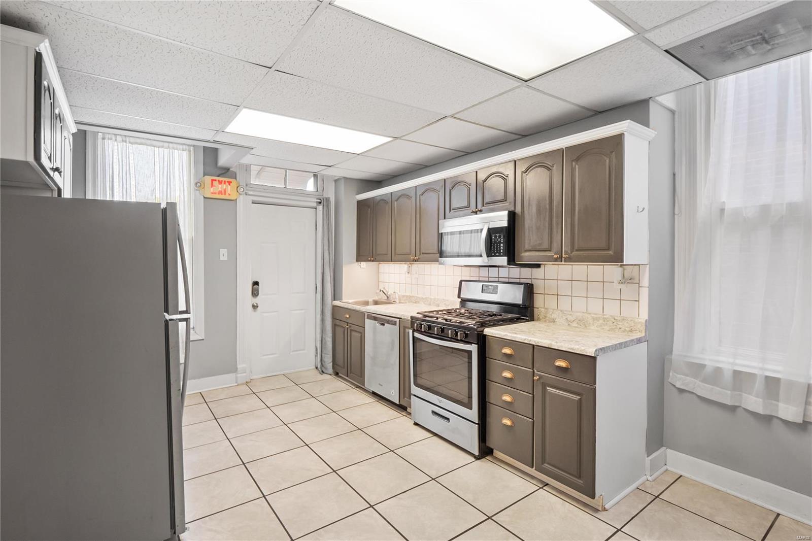 St Louis Commons Add 05 - Commercial Sale