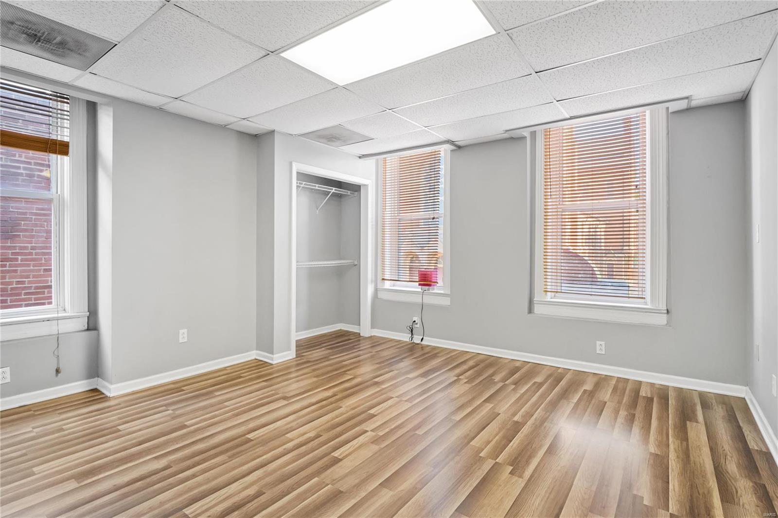 St Louis Commons Add 05 - Commercial Sale