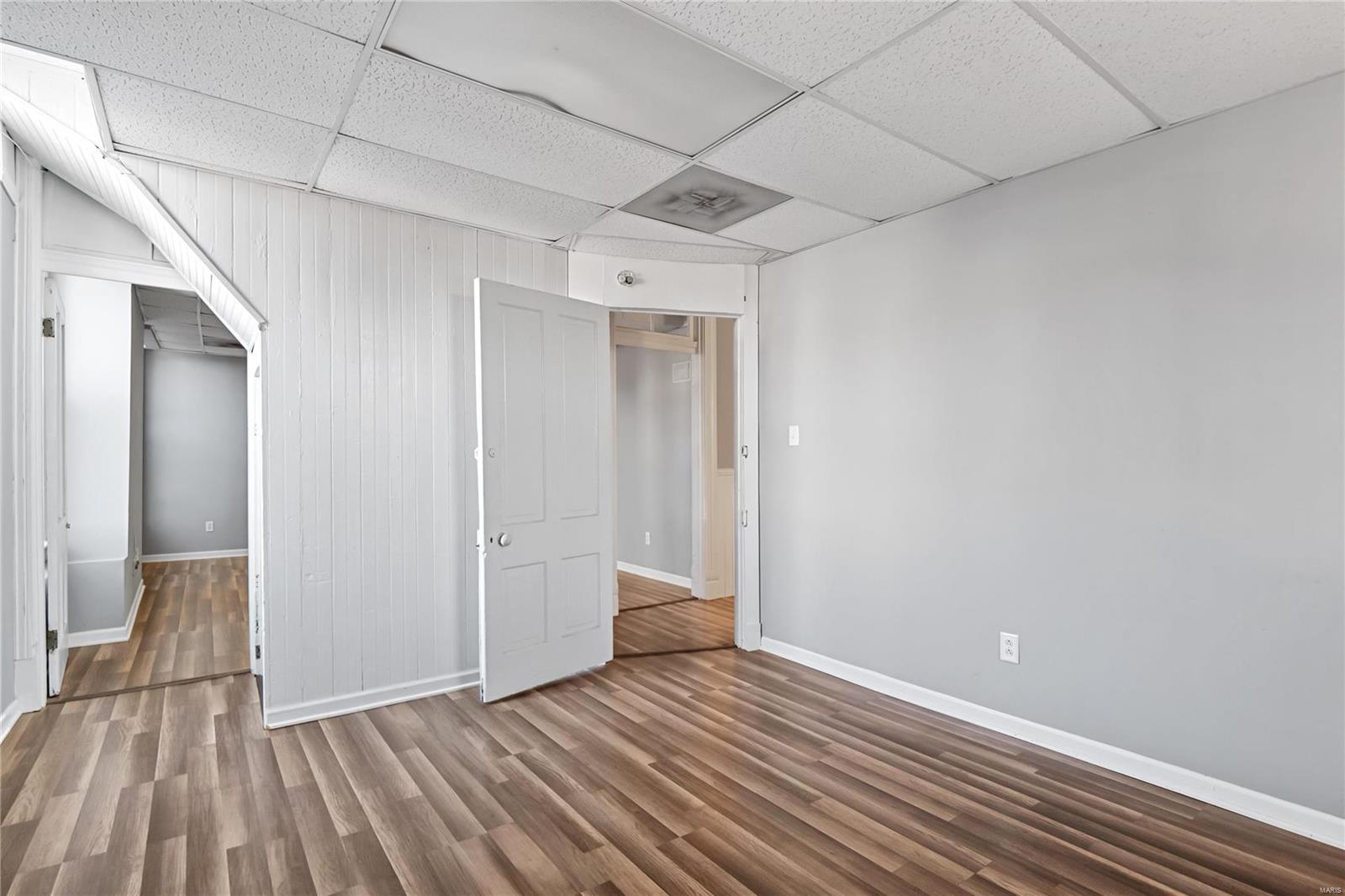 St Louis Commons Add 05 - Commercial Sale