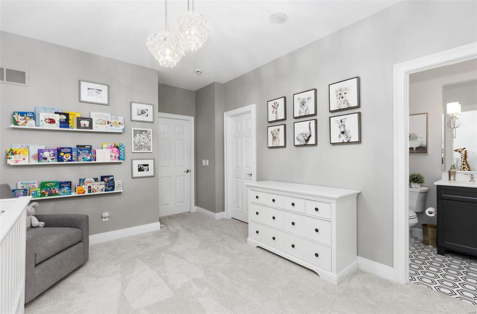 August Hill On Conway One - Residential