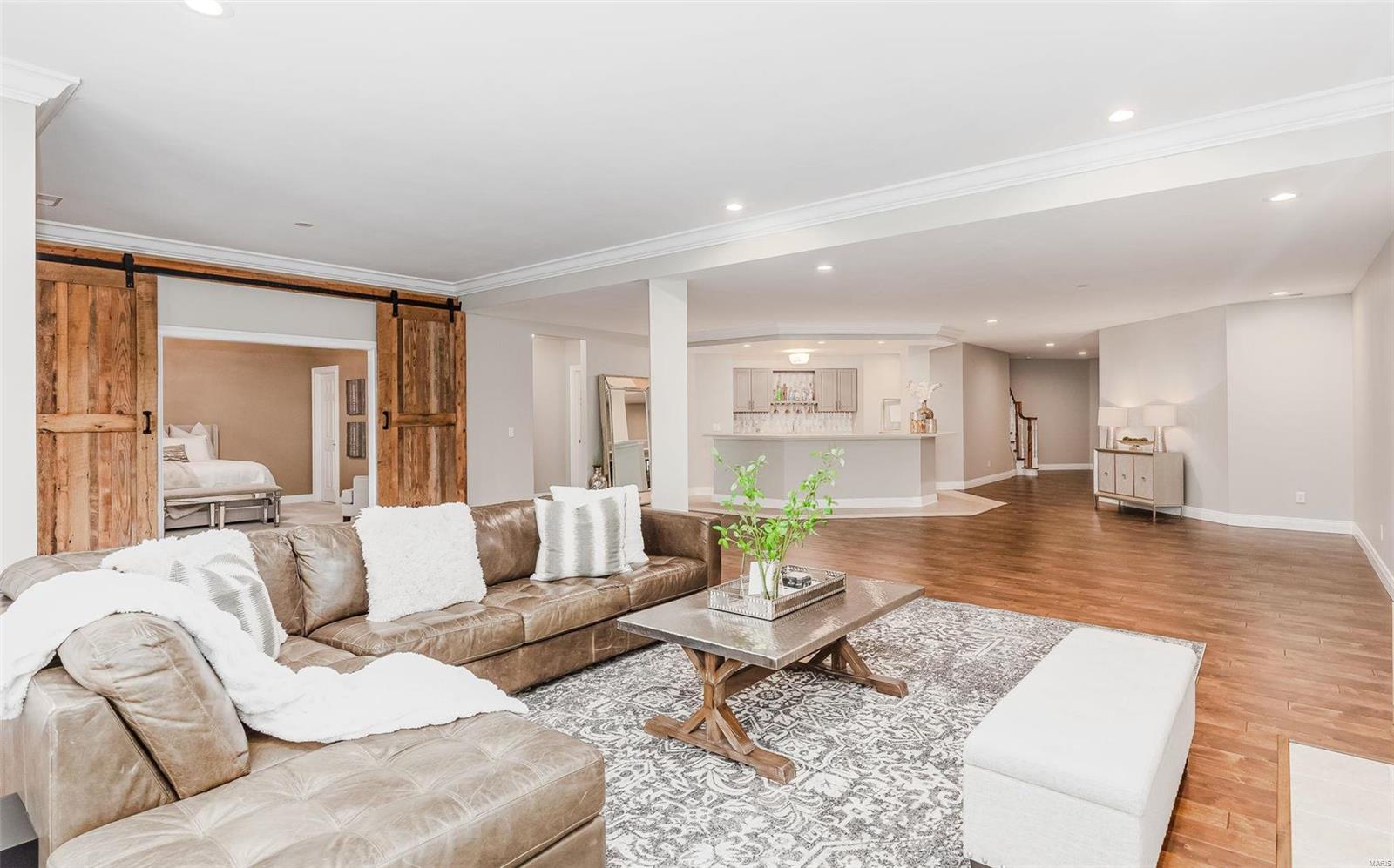 August Hill On Conway One - Residential