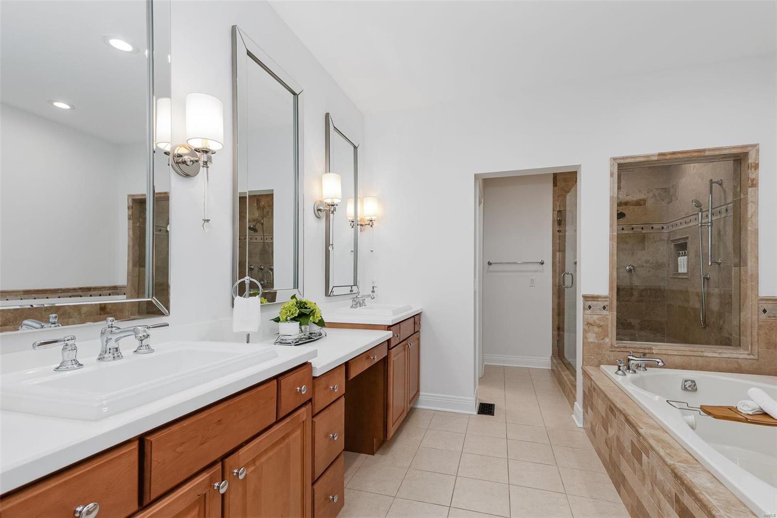 August Hill On Conway One - Residential