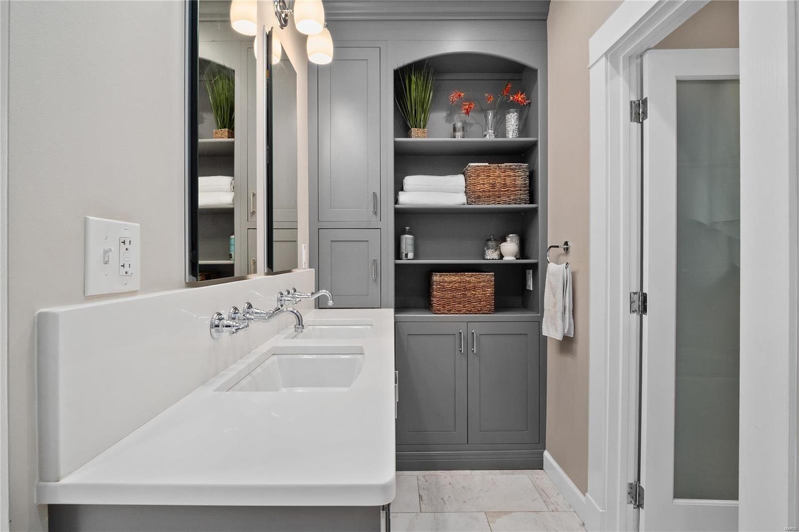 Hillcrest - Residential