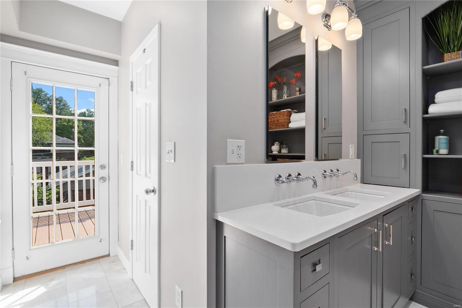 Hillcrest - Residential