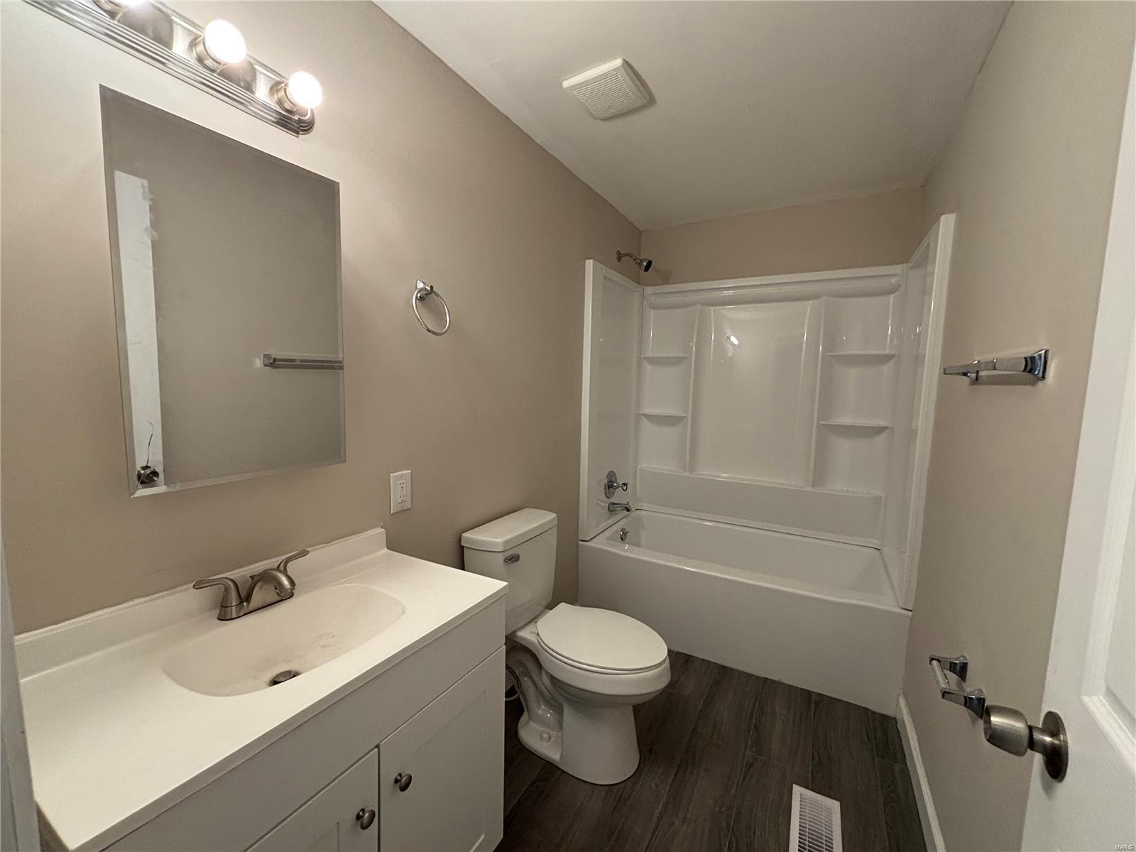 Bissell Hills 7 - Residential