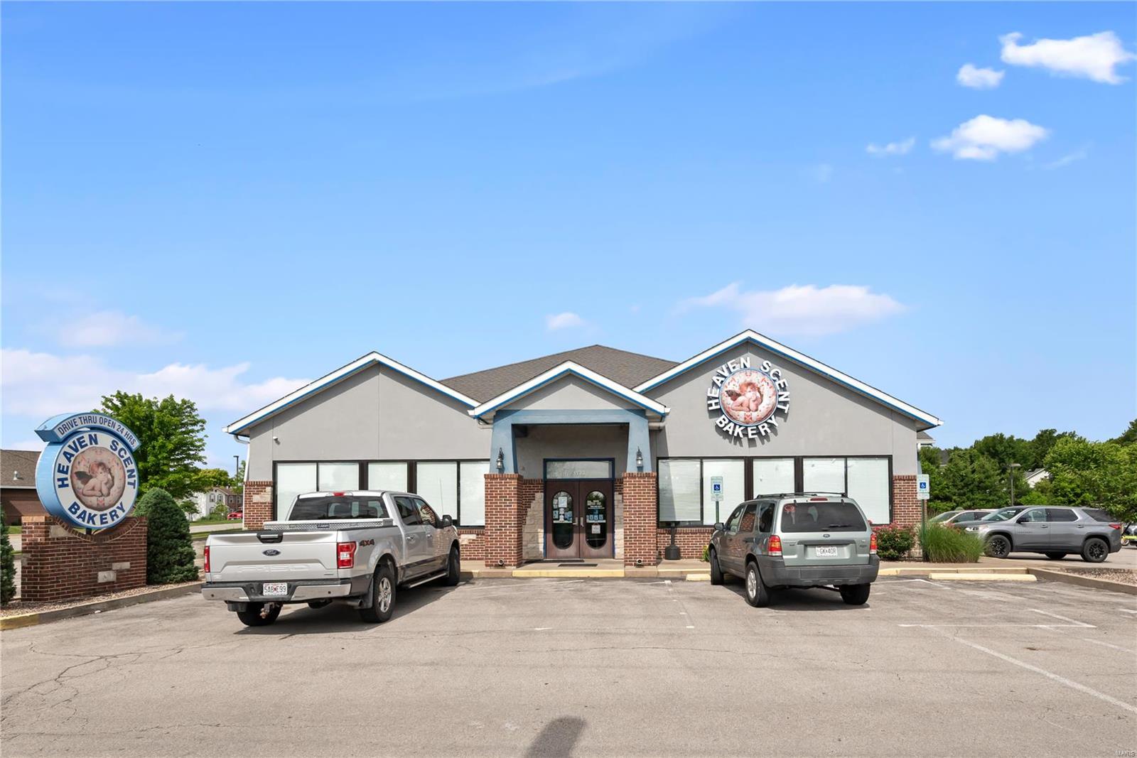 Sunview Plaza - Commercial Sale