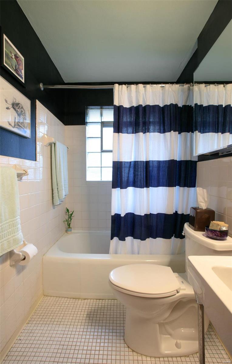 ELIZABETH TERRACE LOT 1 - Residential