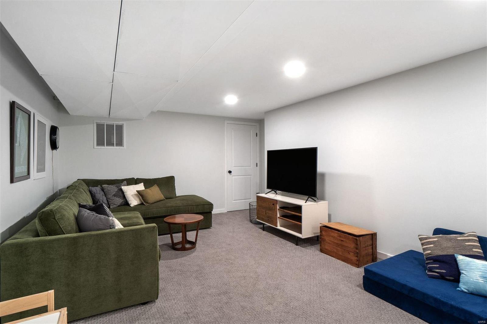 Joan/Arc Hills - Residential