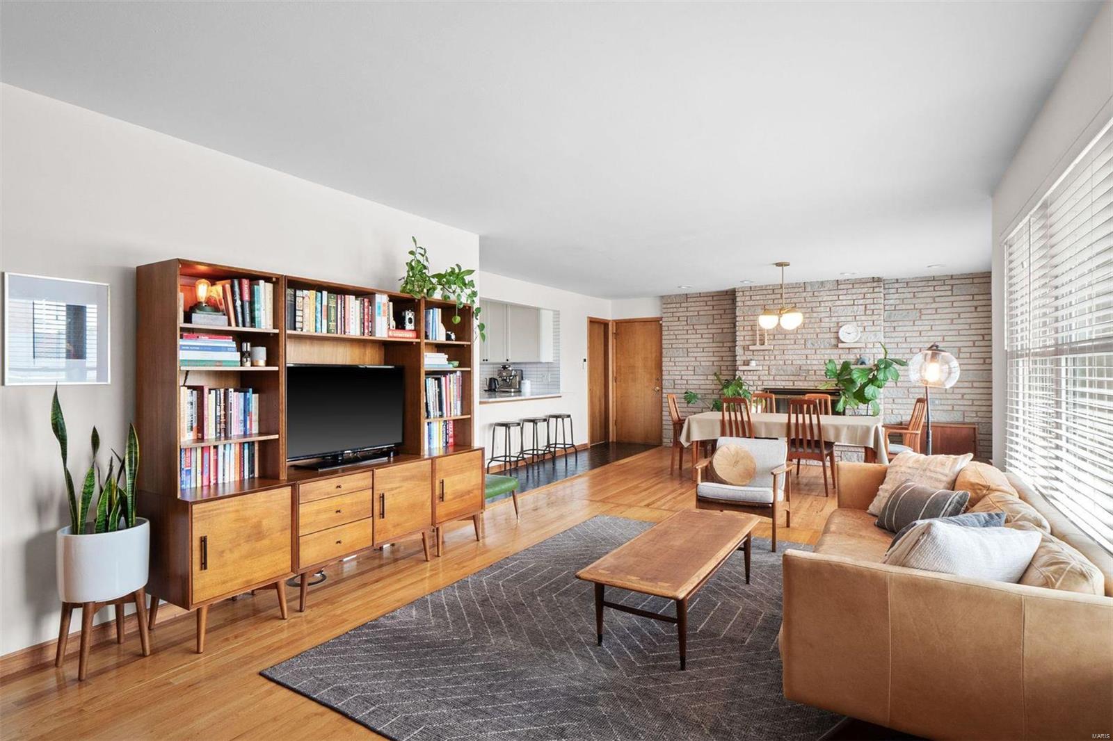 Joan/Arc Hills - Residential