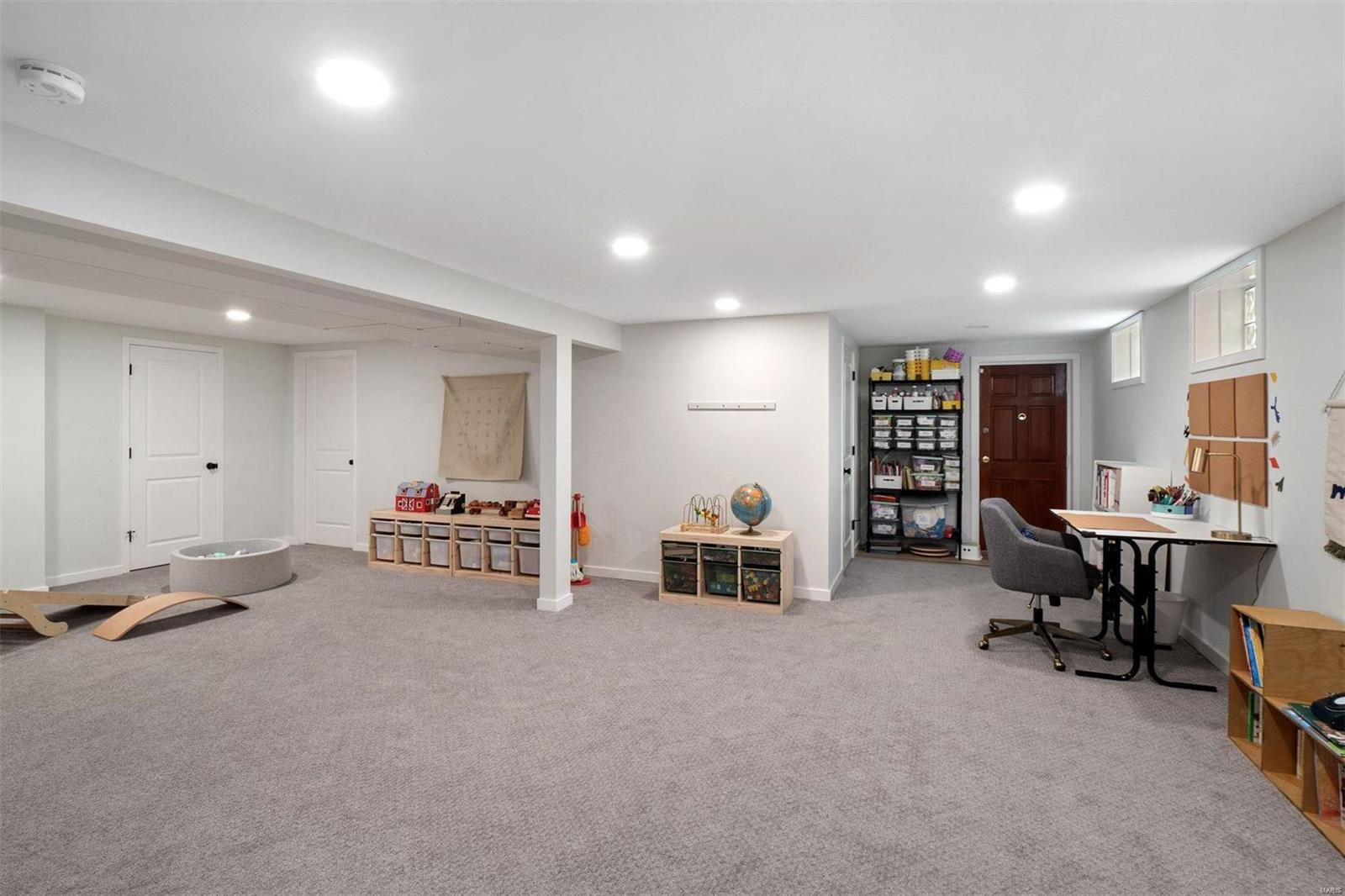 Joan/Arc Hills - Residential