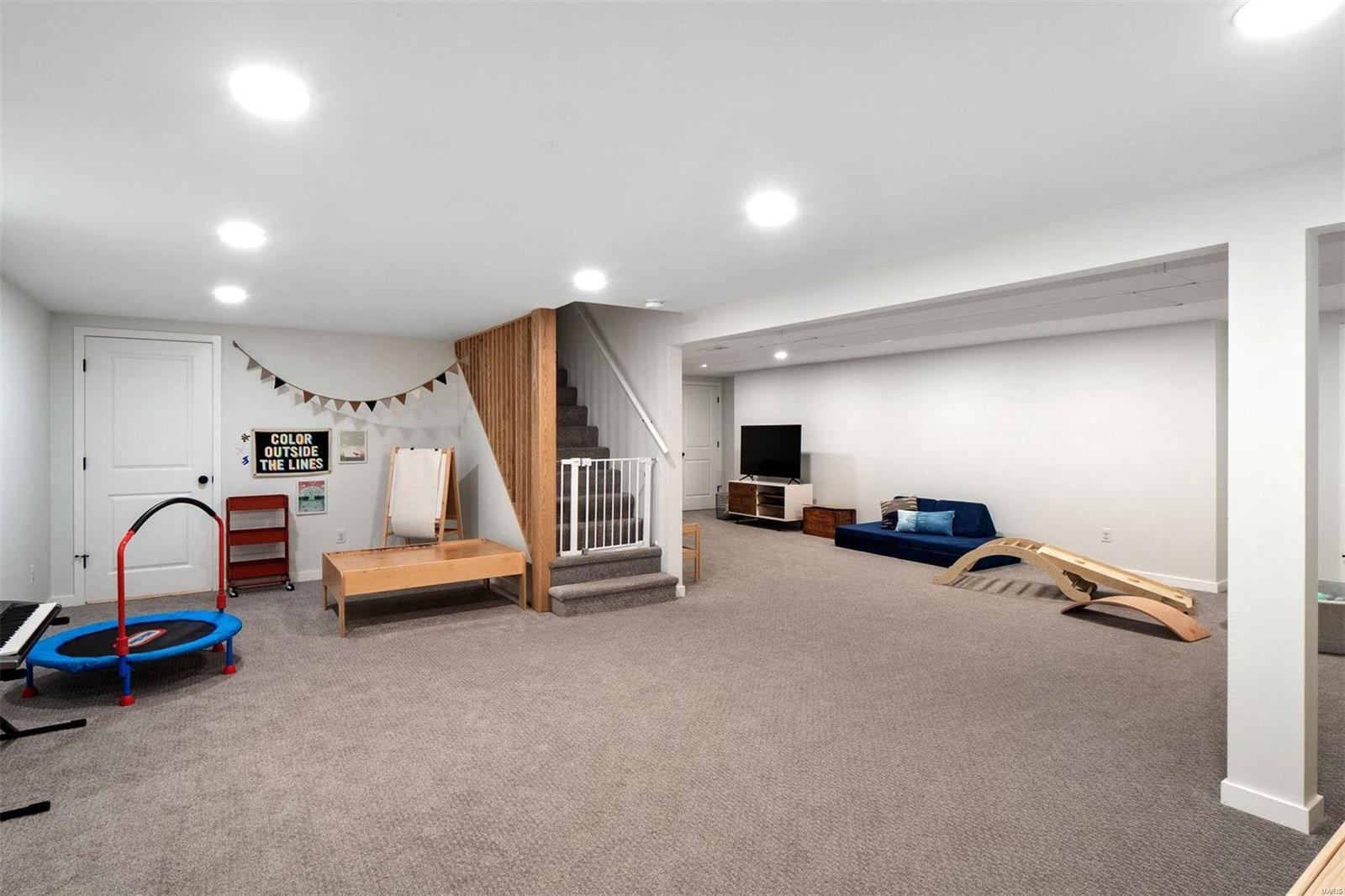 Joan/Arc Hills - Residential