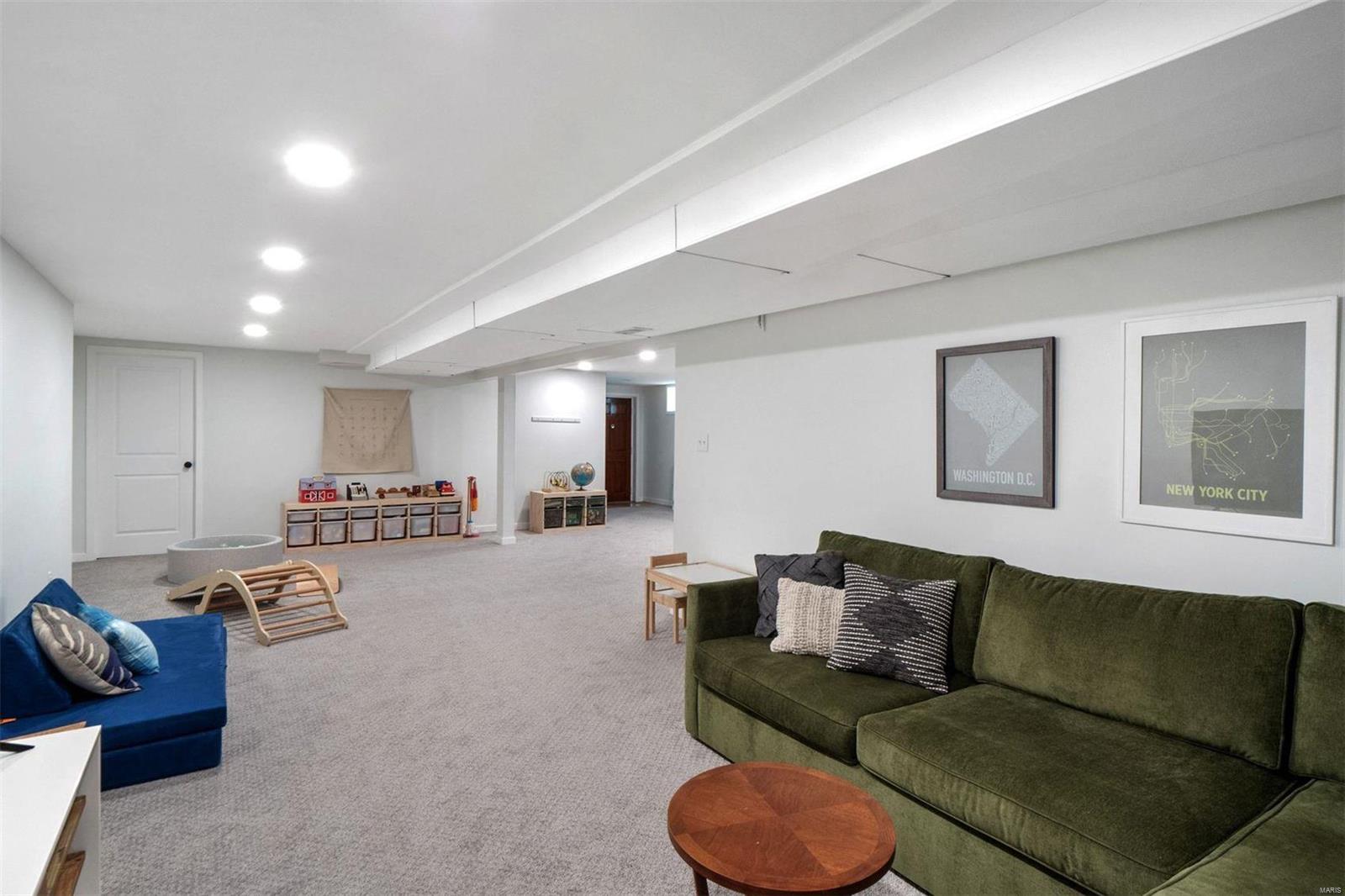 Joan/Arc Hills - Residential