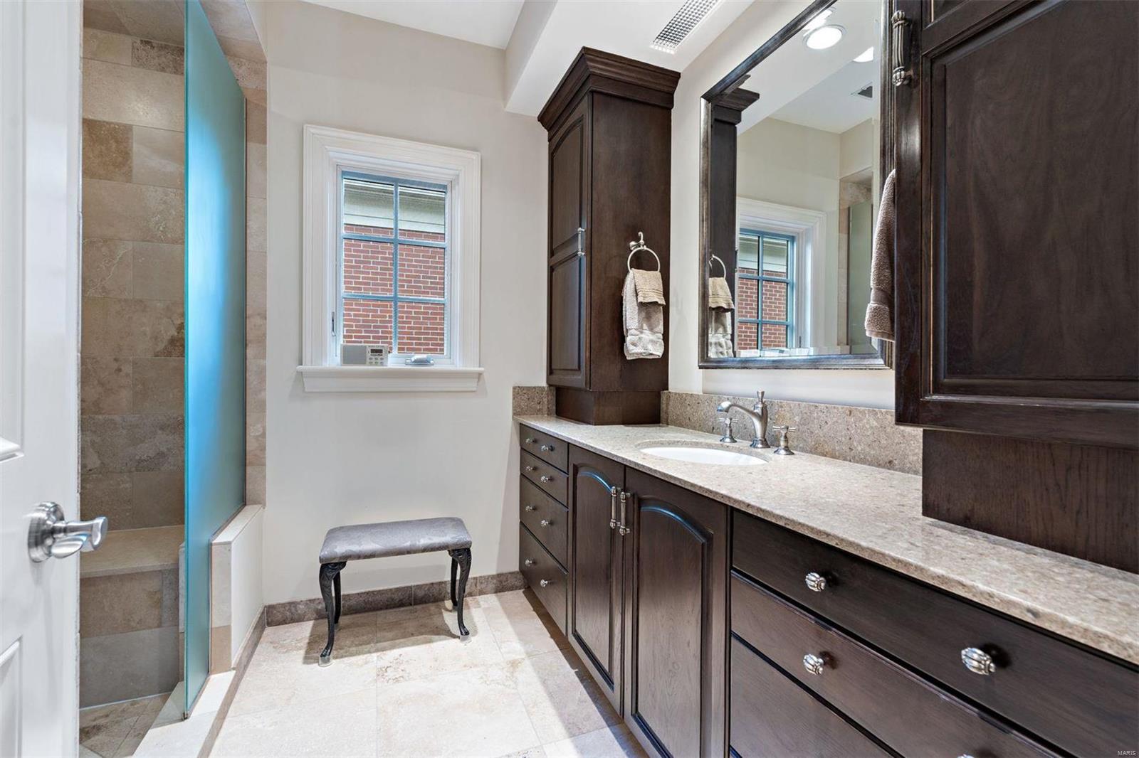 Clayton Gardens 4 - Residential