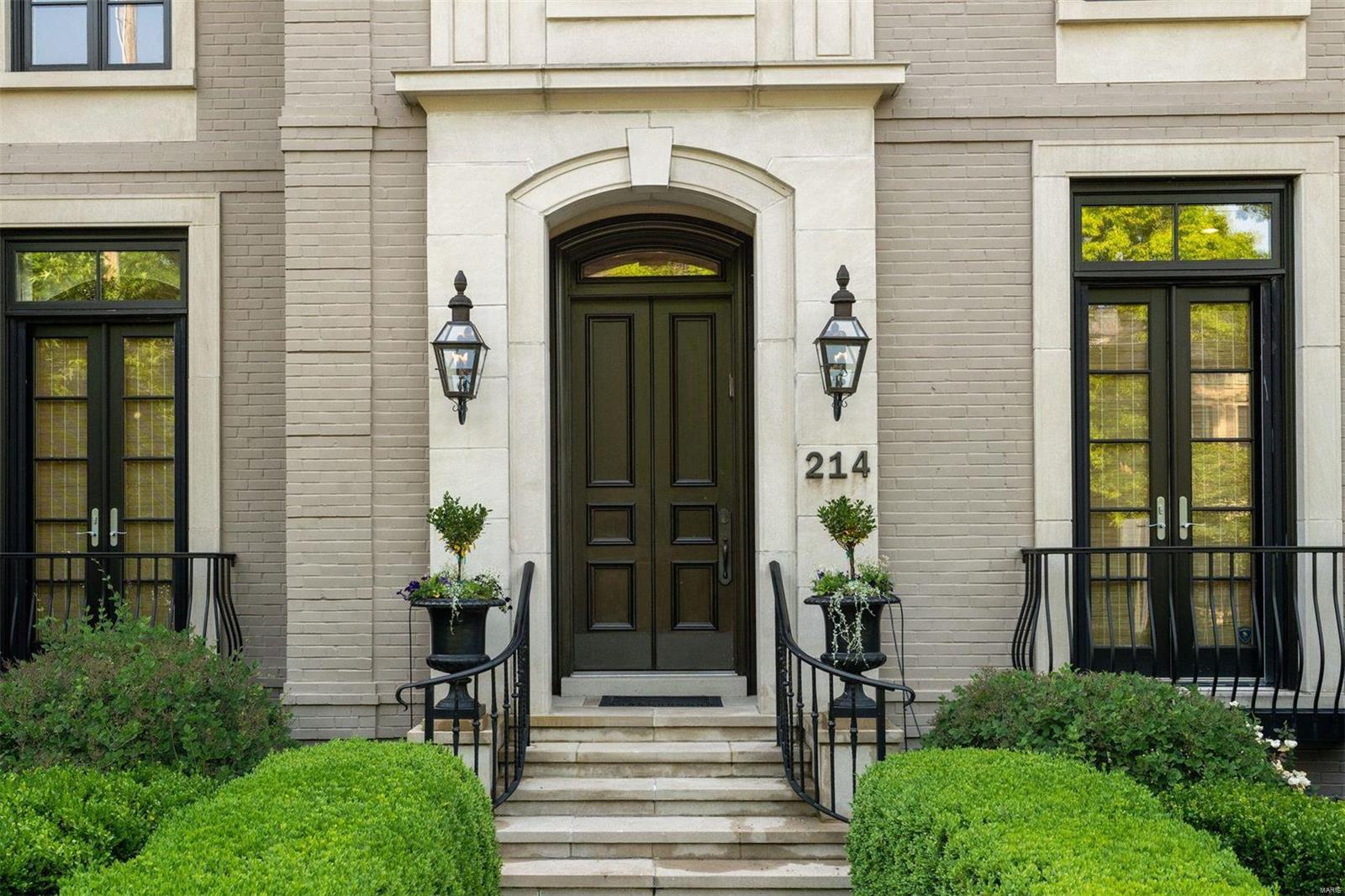 Clayton Gardens 4 - Residential