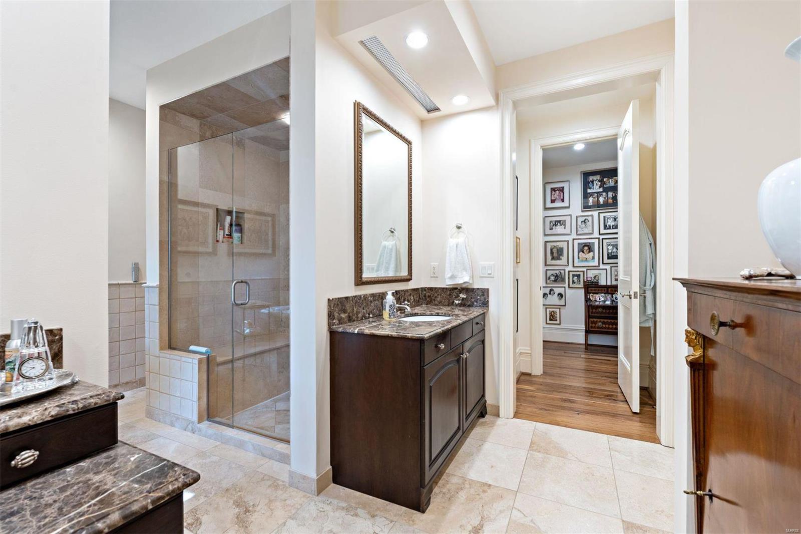 Clayton Gardens 4 - Residential