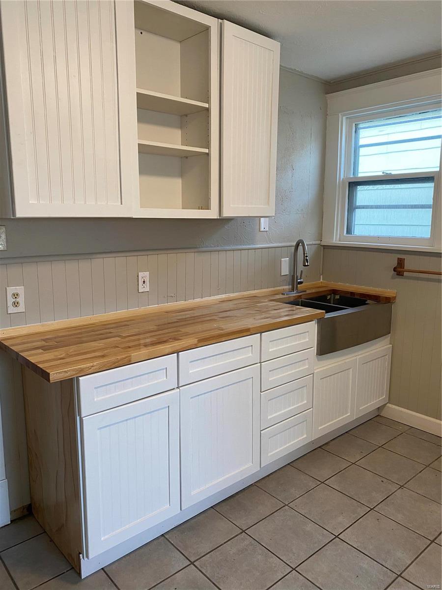 Newport Heights Add - Residential