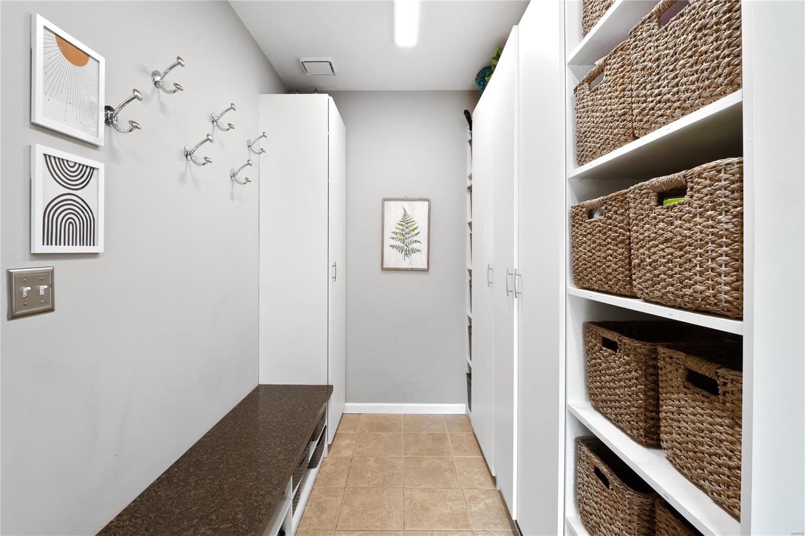 Manors Of Town & Country Bristol Manor - Residential