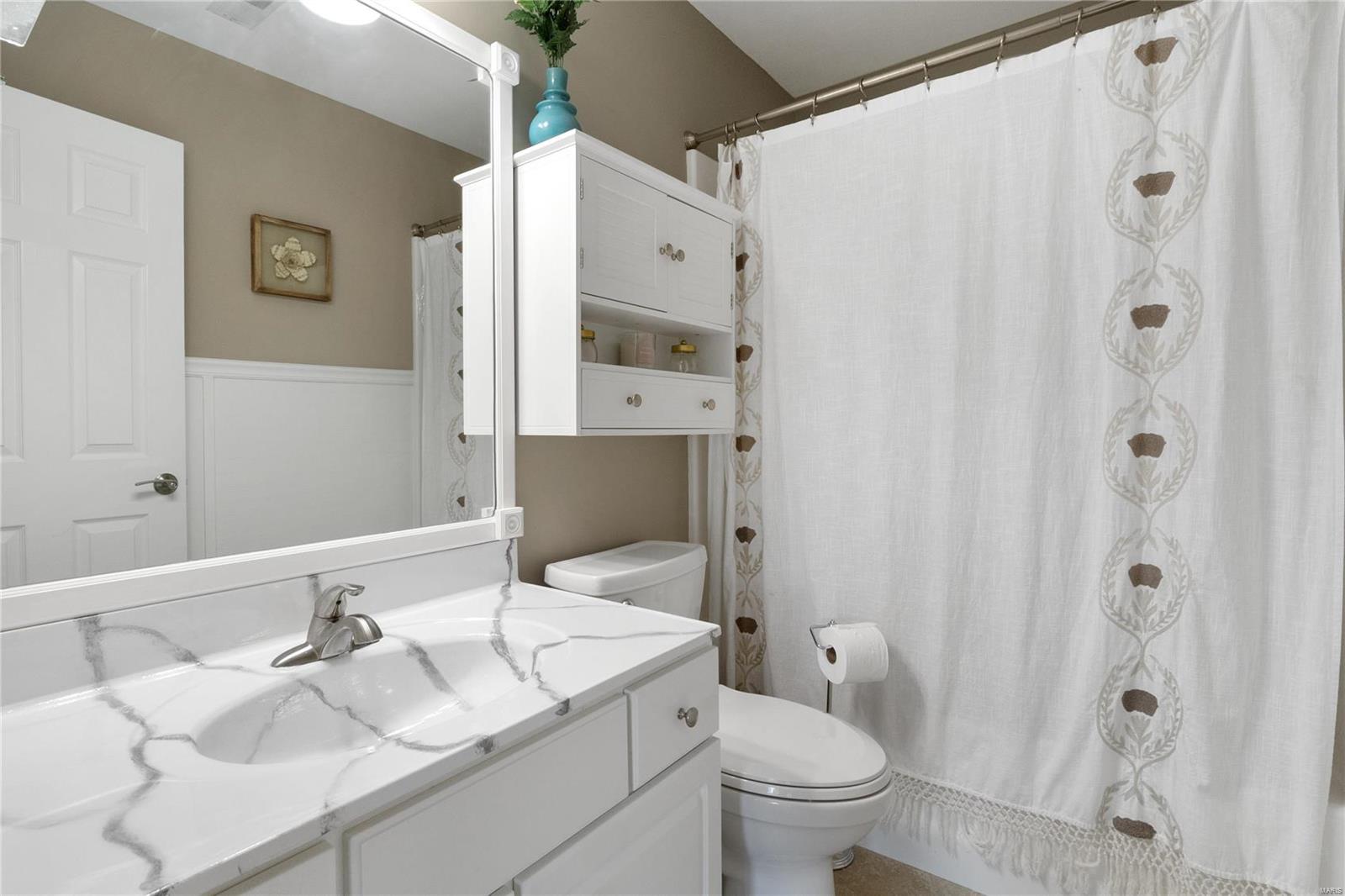 Manors Of Town & Country Bristol Manor - Residential