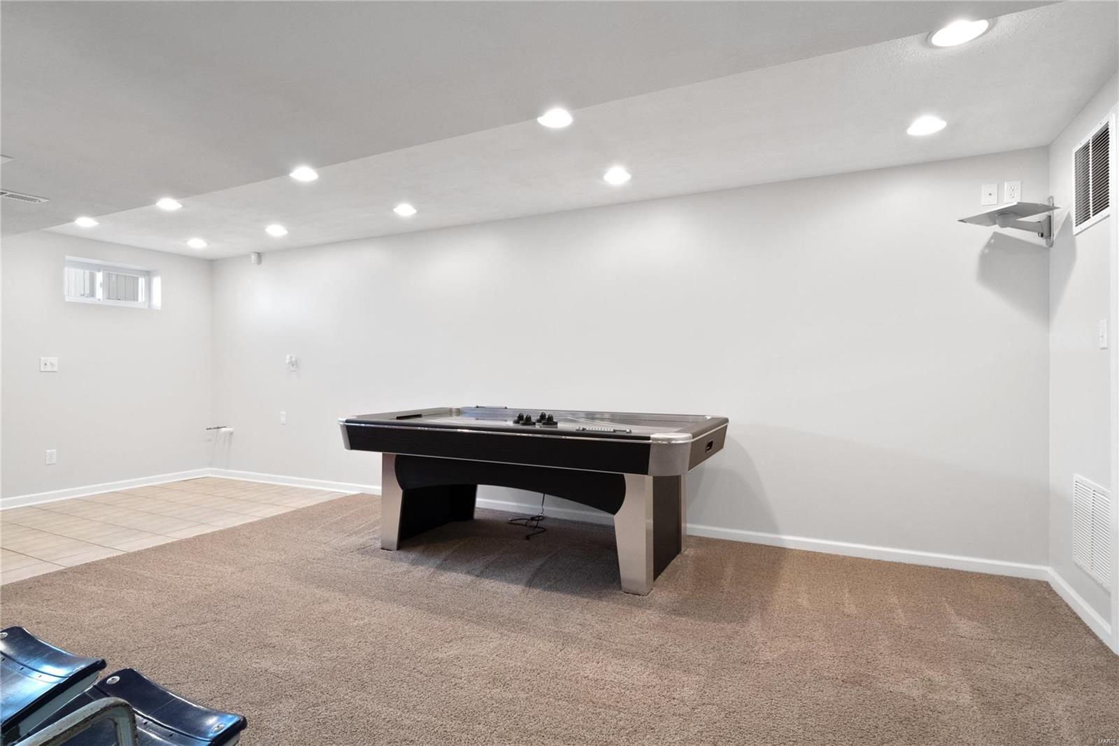 Vlgs At Walden Pond #1 - Residential