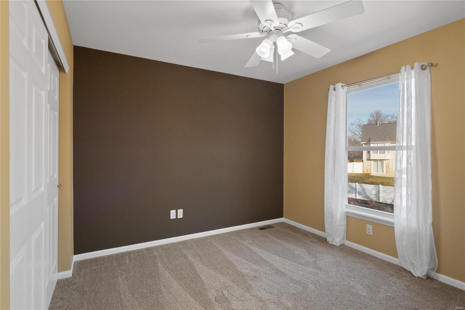 Vlgs At Walden Pond #1 - Residential