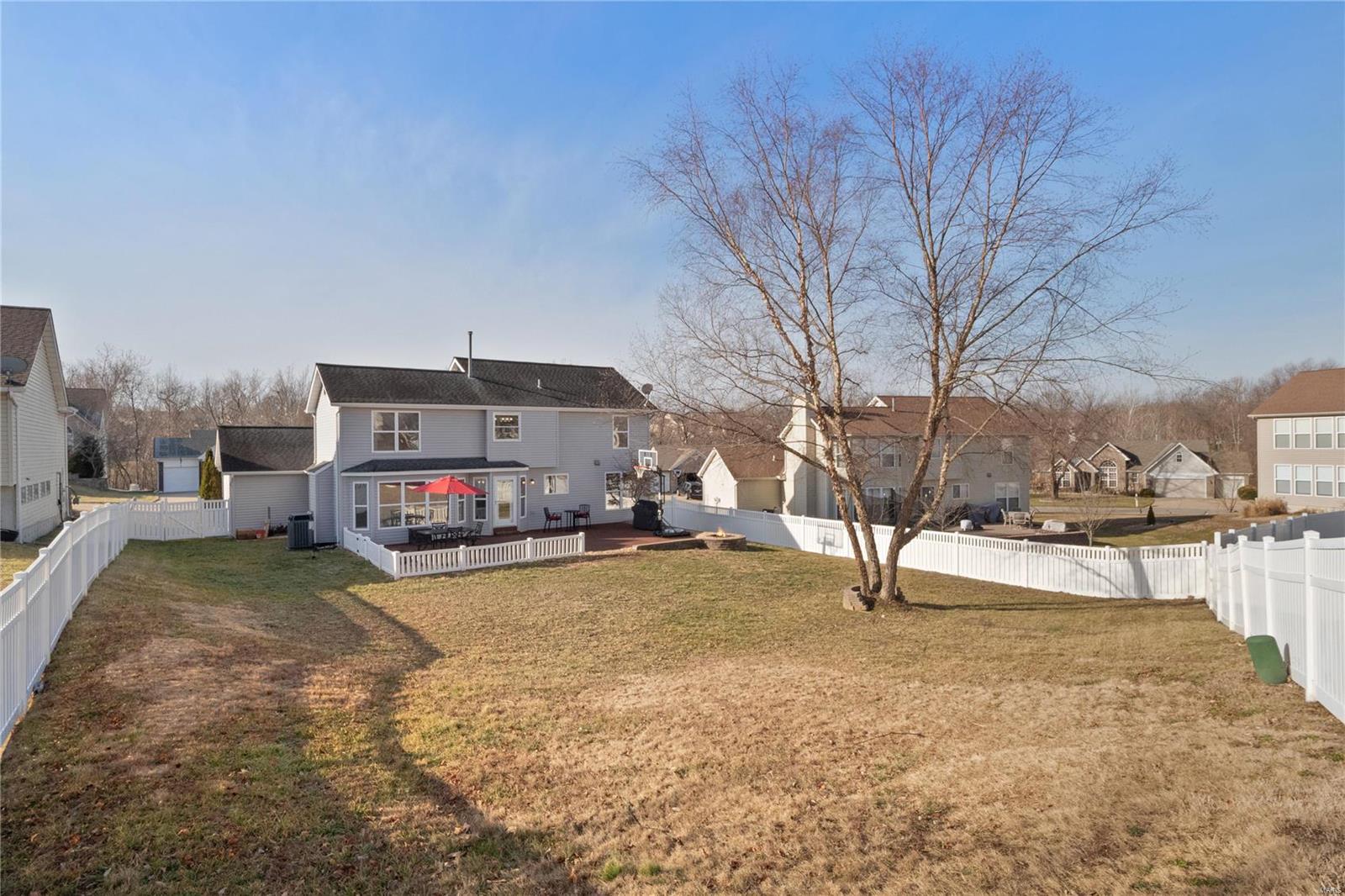 Vlgs At Walden Pond #1 - Residential