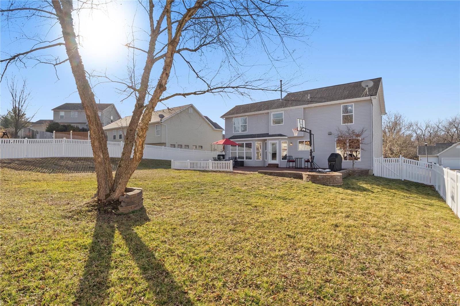 Vlgs At Walden Pond #1 - Residential