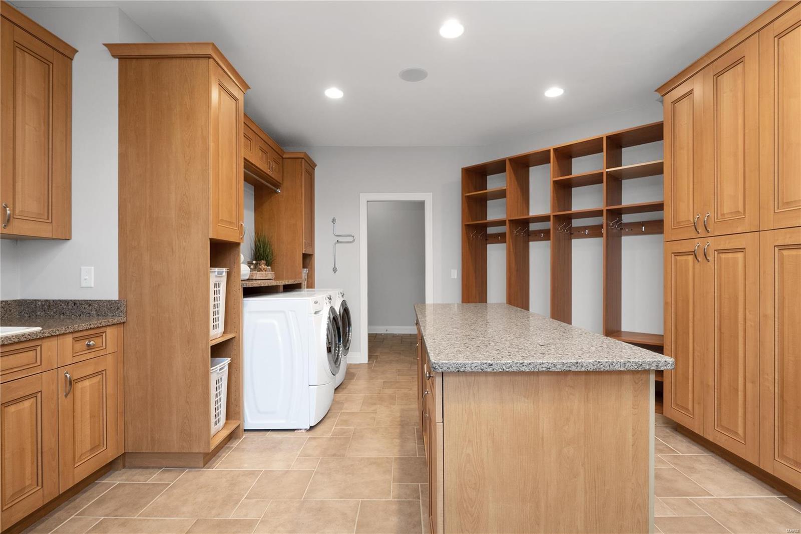 Hunters Pond - Residential