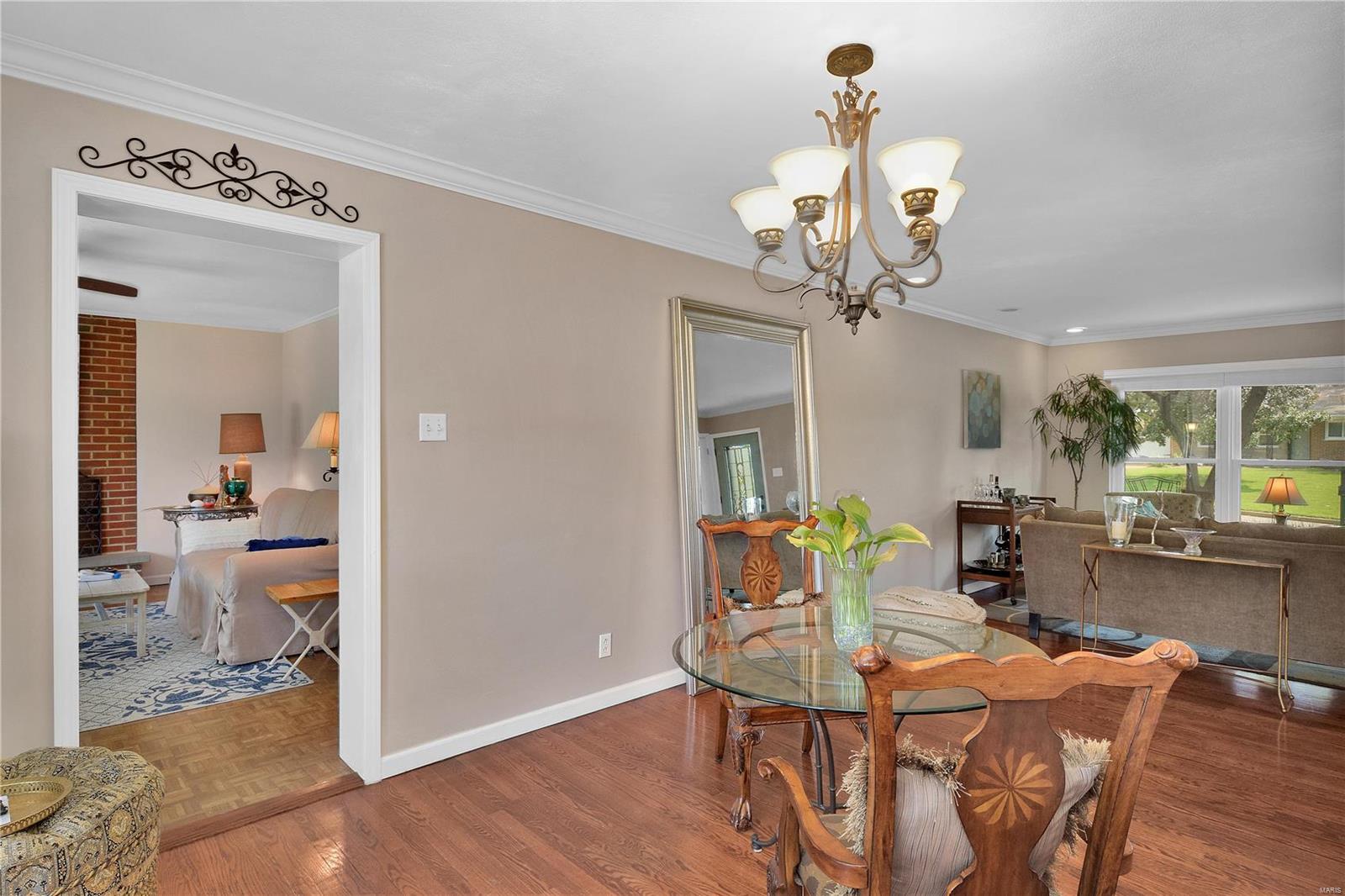 South Crestwood Gardens Add - Residential