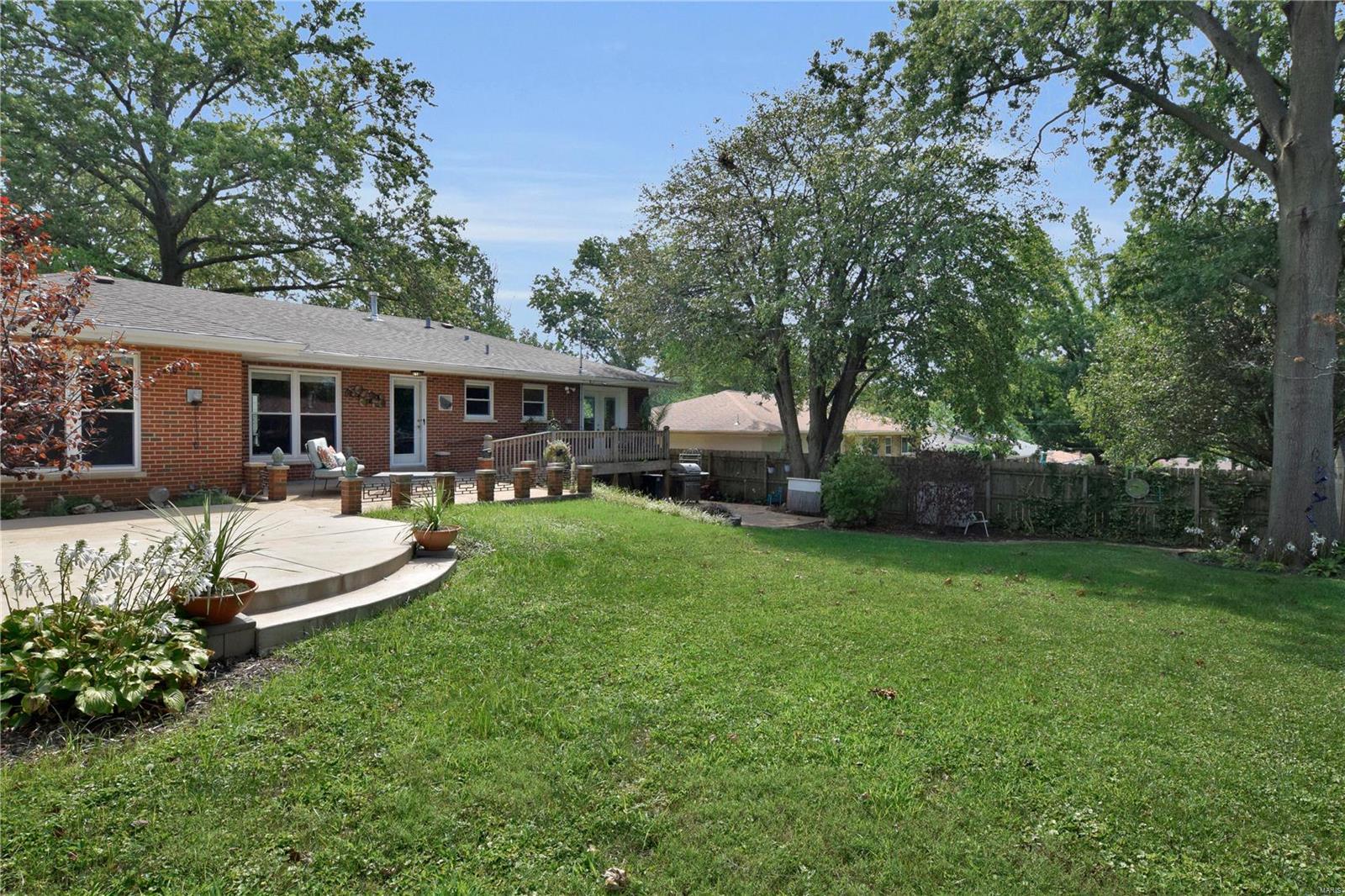 South Crestwood Gardens Add - Residential