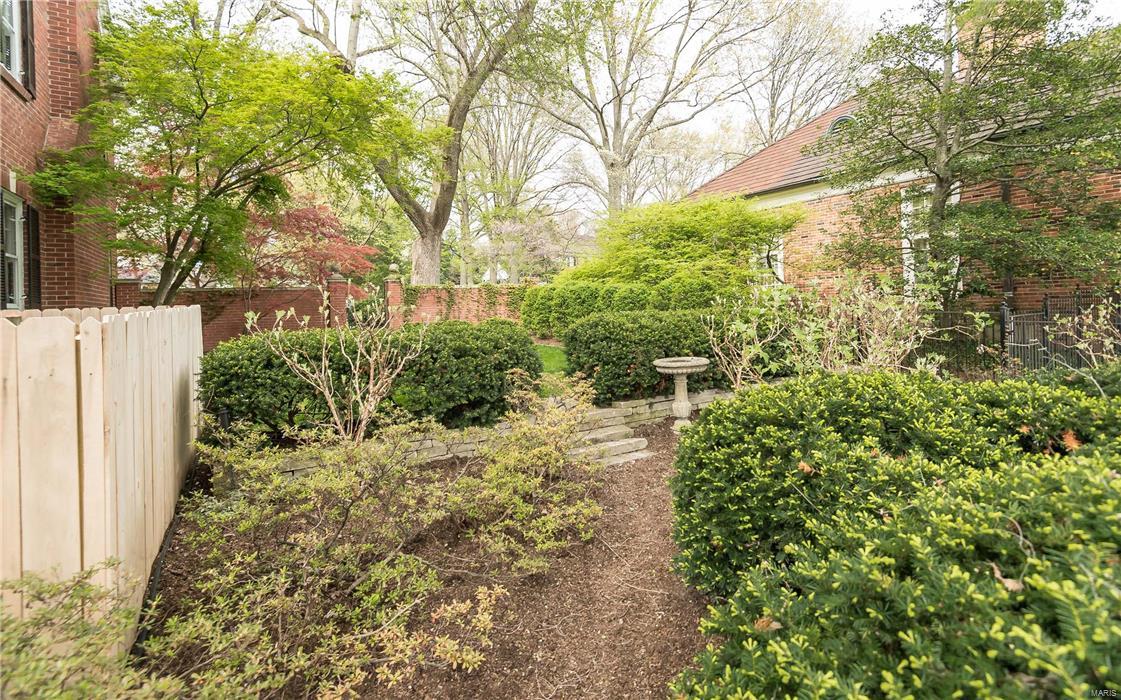 Greenbriar Drive - Residential