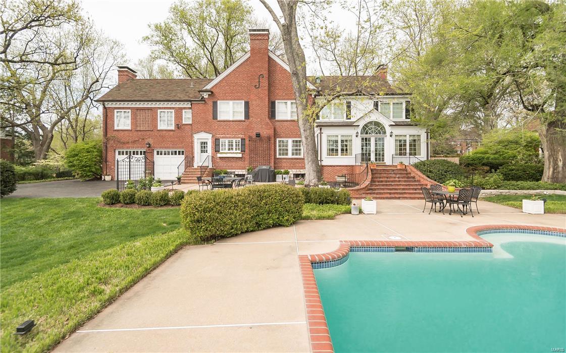 Greenbriar Drive - Residential