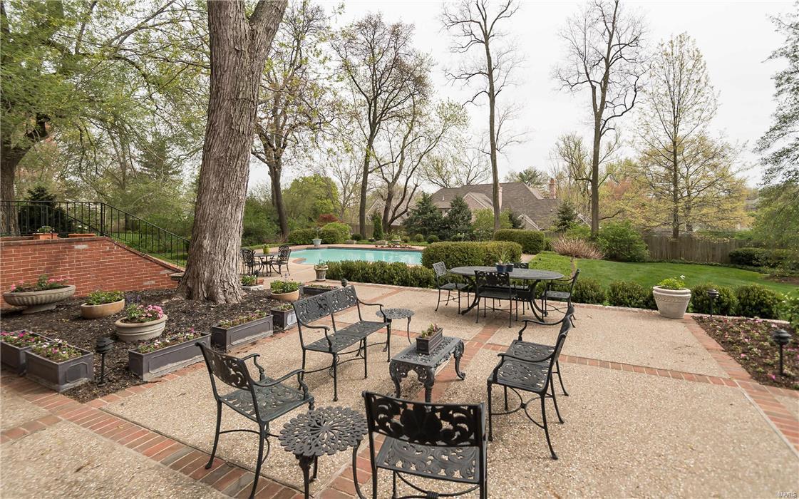 Greenbriar Drive - Residential