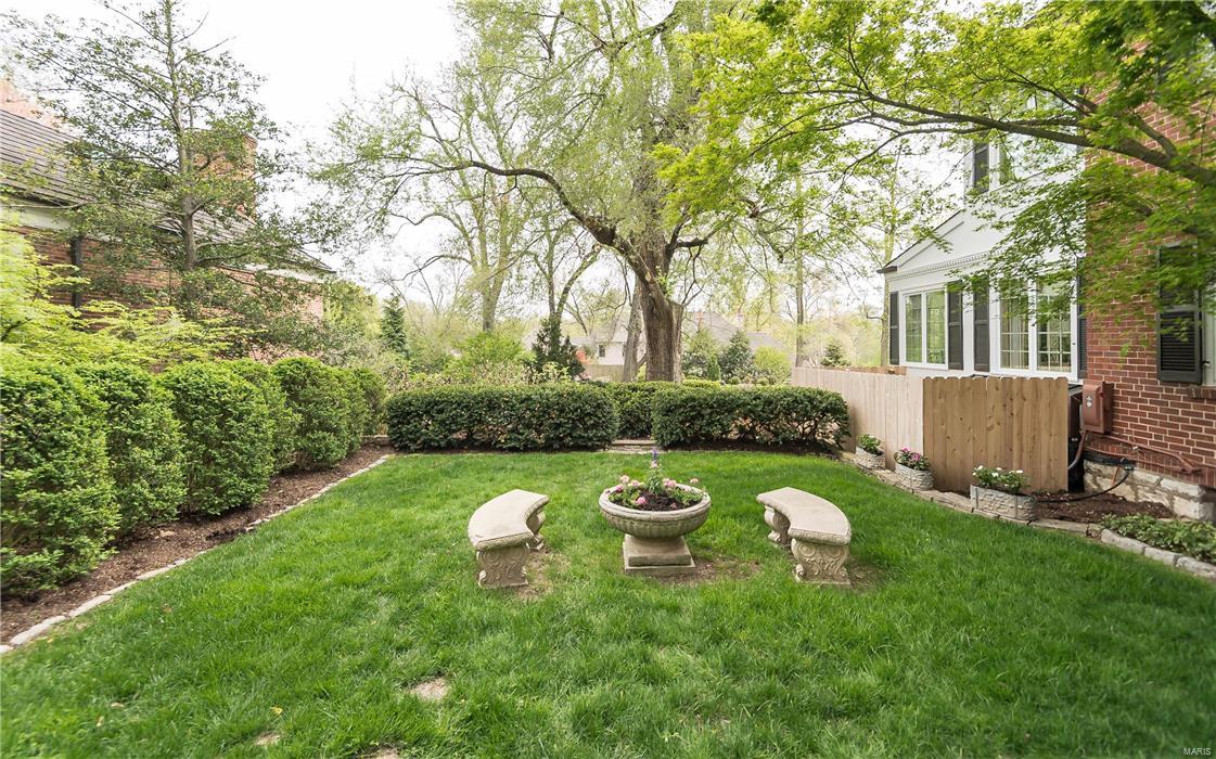 Greenbriar Drive - Residential