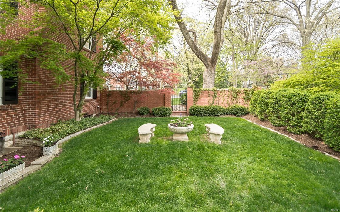 Greenbriar Drive - Residential