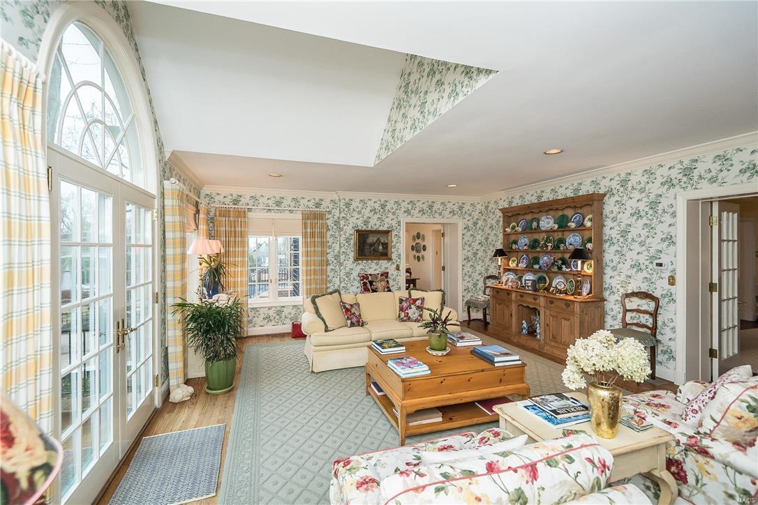 Greenbriar Drive - Residential