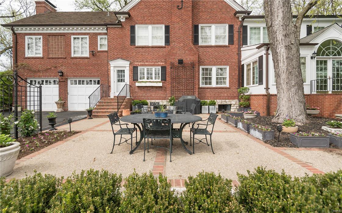 Greenbriar Drive - Residential